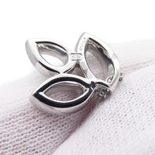 Load image into Gallery viewer, HARRY WINSTON Lily Cluster Mini Pendant Size MiniPEDPSM1MLC Pt950

