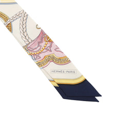 Load image into Gallery viewer, HERMES Twilly Gran Apara Ivoire/Marine/Pink Silk100%
