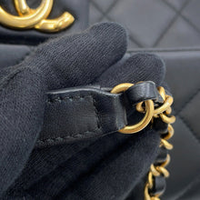 Load image into Gallery viewer, CHANEL Matelasse Top Handle ChainShoulder Bag BlackAS1358 Lambskin
