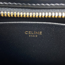 Load image into Gallery viewer, CELINE Triomphe Tilley Bag Black115703 Leather Size Medium
