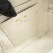 将图像加载到图库查看器中，CHANEL Matelasse Chain Backpack White/BlackAP4514 Lambskin
