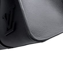 Load image into Gallery viewer, LOUIS VUITTON Aerogram Take Off Tote NoirM57308 Grain Leather
