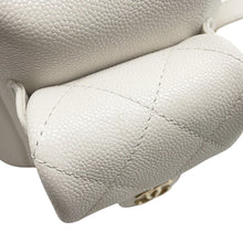 将图像加载到图库查看器中，CHANEL Matelasse Multi-Pocket Backpack WhiteAS4399 Caviar Leather
