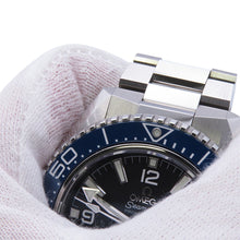 Load image into Gallery viewer, OMEGA Seamaster Planet Ocean 600M W42mm Stainless Steel Black Dial217.30.42.21.01.002
