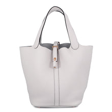 将图像加载到图库查看器中，HERMES Picotin Lock New White Taurillon Clemence Size MM
