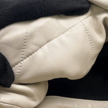 Load image into Gallery viewer, SAINT LAURENT PARIS Jamie Shoulder Bag Ivory781666 Lambskin
