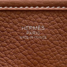 将图像加载到图库查看器中，HERMES Evelyne3 Gold Taurillon Clemence Size PM
