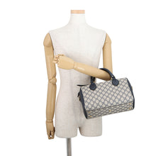 Load image into Gallery viewer, GUCCI GG Supreme 2Way Travel Bag Navy/Beige409529 GG Supreme Leather
