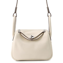 将图像加载到图库查看器中，HERMES Lindy Nata Swift Leather Size Mini
