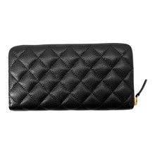 Load image into Gallery viewer, CHANEL Matelasse Zip Around Chozai Cloth BlackA50097 Caviar Leather
