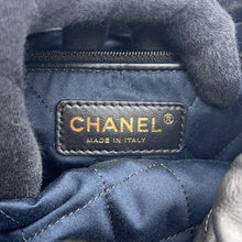 Load image into Gallery viewer, CHANEL CHANEL22 Backpack GrayAS3313 Shiny Calf Leather Size Large
