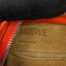 Load image into Gallery viewer, LOEWE Amazonas OrangeB039L51X06 9100 Leather Size 15
