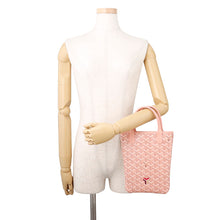 将图像加载到图库查看器中，GOYARD Poitiers Clairevoy Satchel Bag Pink PVC
