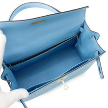 Load image into Gallery viewer, HERMES Kelly Sellier Celeste Epsom Size 28
