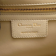 将图像加载到图库查看器中，Dior Caro Chain Shoulder Bag BeigeM9243UWHC Leather Size Large
