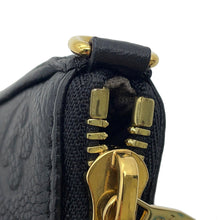 将图像加载到图库查看器中，LOUIS VUITTON Easy Pouch NoirM80349 Monogram Empreinte Leather

