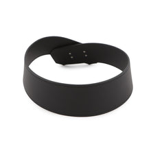 Load image into Gallery viewer, HERMES Kelly Necklace Size Large BlackH500285FK89 Swift Leather
