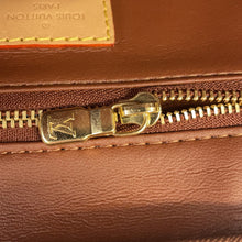 将图像加载到图库查看器中，LOUIS VUITTON Dop kit BrownM44494 Monogram
