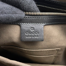 Load image into Gallery viewer, GUCCI GG Emblem Briefcase Black435322 Leather
