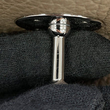 Load image into Gallery viewer, HERMES Lindy Etoupe Taurillon Clemence Size 30

