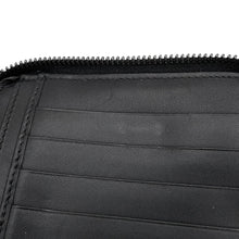 Load image into Gallery viewer, GUCCI GG Supreme business bag Black395708 GG Supreme Leather
