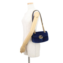 将图像加载到图库查看器中，GUCCI GG Marmont Shoulder Bag Blue446744 Velour

