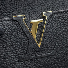 Load image into Gallery viewer, LOUIS VUITTON Capucines NoirM48864 Taurillon Leather Size MM
