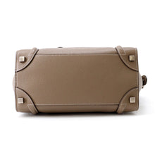 Load image into Gallery viewer, CELINE Luggage micro shopper Suri189793DRU.09SO Leather
