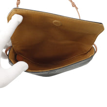Load image into Gallery viewer, CELINE Triomphe Shoulder Bag Tan195902BZK.04LI PVC Leather
