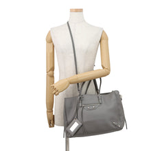 将图像加载到图库查看器中，BALENCIAGA Paper B4 Zip-Around 2-Way Bag Gray432596 Leather
