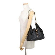将图像加载到图库查看器中，CHANEL CHANEL25 ChainShoulder Bag BlackAS5293 Caviar Leather Size Small
