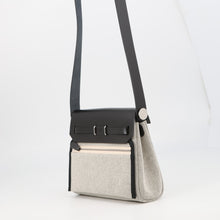 将图像加载到图库查看器中，HERMES Herbag zip Black/Ecru Toile H Vache Hunter Leather Size Mini
