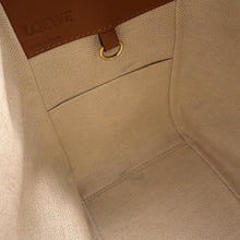 Load image into Gallery viewer, LOEWE Hammock Small Tan387.30.S35 Leather
