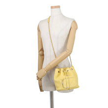 将图像加载到图库查看器中，CHANEL Matelasse Drawstring Bag ChainShoulder YellowAP2913 Caviar Leather
