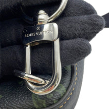 将图像加载到图库查看器中，LOUIS VUITTON Avenue Sling Bag LV Fall Collection Dark GreenM46344 Monogram records
