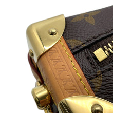 Load image into Gallery viewer, LOUIS VUITTON side trunk BrownM46815 Monogram Size PM
