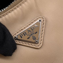 将图像加载到图库查看器中，PRADA Re-Edition 2005 2WAYBag Beige1BH204 Nylon
