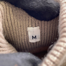 Load image into Gallery viewer, HERMES Hope Grove Size M Etoupe/Ecru Cashmere100%
