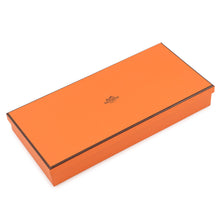 Load image into Gallery viewer, HERMES Hope Grove Size M Etoupe/Ecru Cashmere100%
