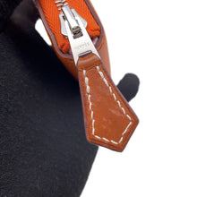 将图像加载到图库查看器中，HERMES Azap compact silk in Orange Epsom
