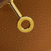 Load image into Gallery viewer, HERMES Birkin Gold Togo Leather Size 25
