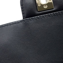 Load image into Gallery viewer, CHANEL Matelasse Heart-Shaped Chain Shoulder BlackAS5764 Lambskin
