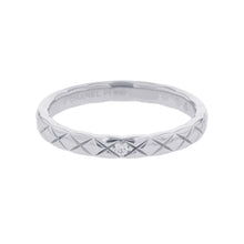 Load image into Gallery viewer, CHANEL Coco Crush Collection Wedding Rings Size Small/54/#14J11354 Pt950
