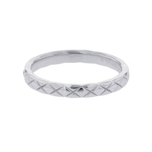 Load image into Gallery viewer, CHANEL Coco Crush Collection Wedding Rings Size Small/54/#14J11354 Pt950
