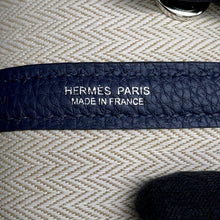 Load image into Gallery viewer, HERMES Neo Garden Blue Nuit Negonda Leather Size 23
