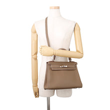 Load image into Gallery viewer, HERMES Kelly Retourne Etoupe Togo Leather Size 28
