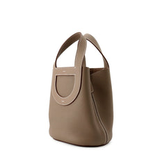 Load image into Gallery viewer, HERMES in-the-loop Tote Bag Etoupe Taurillon Clemence Swift Leather Size 18
