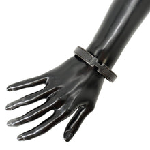 Load image into Gallery viewer, HERMES Clic HH Thor Black Black/Noir・MattH703203F Metal
