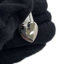 Load image into Gallery viewer, CHANEL Matelasse Heart Shape ChainShoulder Bag SilverAS5764-B21928-NF635 MetalicLambskin
