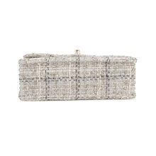 Load image into Gallery viewer, CHANEL Matelasse Single Flap ChainShoulder Bag GrayAS5670-B21492-U2666 Tweed Size 20
